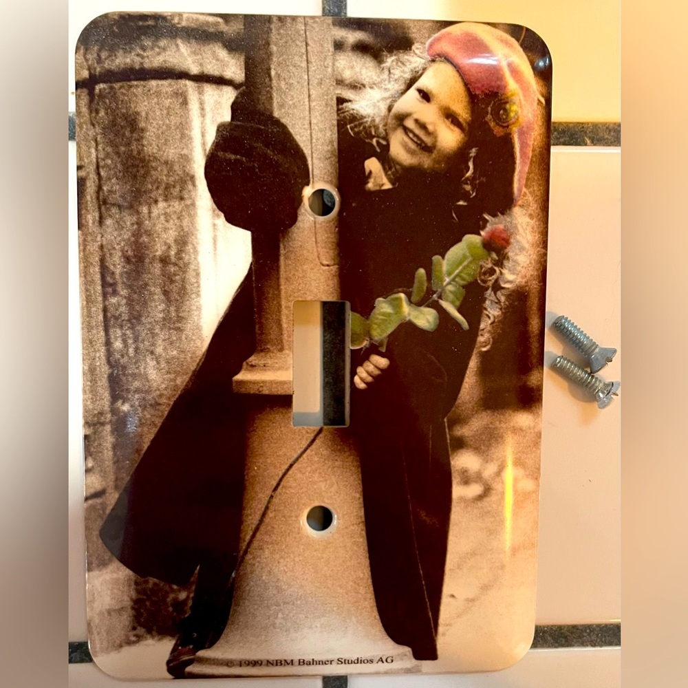 3/$15 Vintage Metal Little Girl Light Switch Plate Cover